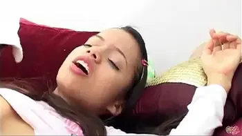 Mi amiga colombiana, pequeña pero con un coño tragón - Un Clásico!