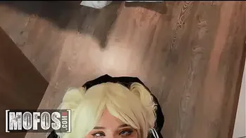 Petite (Sweetie Fox) Surprises Her Bf (Black Bull) With A Butt Plug Sucks His Big Cock - Mofos