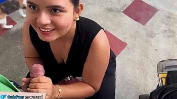 Amateur MILF Neighbor Kneels For Favor - Squirting & Cheating Wife Sex