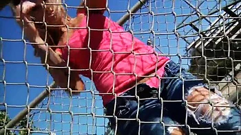 Skinny Jeans Fuck ft. Jessa Rhodes: Big Ass, Blowjob  Amateur Porn