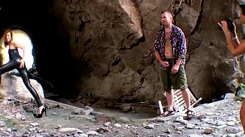 Today Is A Lucky Day For Guy Who Interrupted A Photo Shoot: Blowjob, Missonary  Big Tits Porn