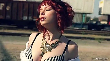 Zoey Nixon: Blowjob, Doggy  Cowgirl Porn