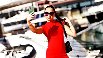 Lara, 22, knows how to do hard sex! - Jacquie et Michel TV