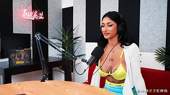 Fucks Luna Bby After Shes Finished With Her Podcast - Scott Nails