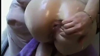 Anal Squirter: Doggy, Hardcore  Amateur Porn