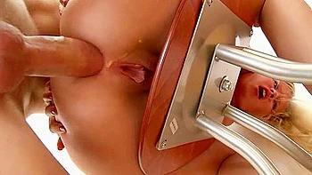 Notgeile Blondiene In Den Arsch Gefickt