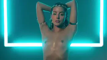 step Daughter Gets Caught By Her Blowing Photographer