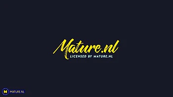 Big Breasted Milf Diamond Fox Gets Her Pussy Destroyed By Two Big Dicks In A Threesome