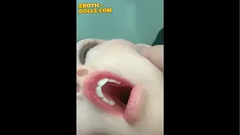 Sex doll with movable jaw function