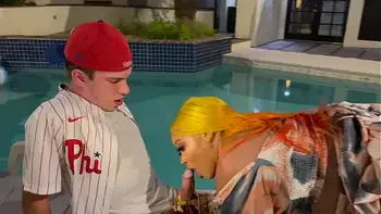 Meeting HUGE BOOTY Muva Phoenix