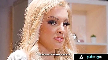 Kenzie Taylor And Penney Play In And Penny Barber - Blonde Milf Fucks Her Hot Psychologist