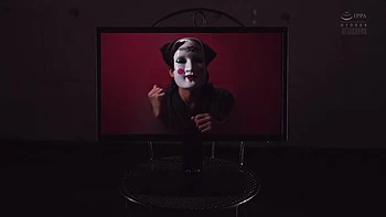 The Survival Game With A Few