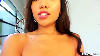 Wlt : Femme Finale 1 - Gabbie Carter