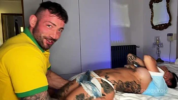 Passionate Sex With A Perfect Inked Brunette Who Begs For My Milk! - Lilack