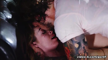 Alba Lala & Juan Lucho in Lick It Up - 5Kporn