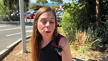 A well-deserved reward for Valentina - Jacquie et Michel TV