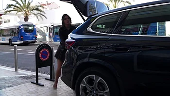 Alexandra, 30 years old, language teacher! - Jacquie et Michel TV