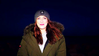 Beka, very curious hottie... - Jacquie et Michel TV