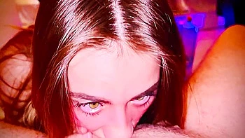 Juicy Babe Gave A Good Sloppy Blowjob