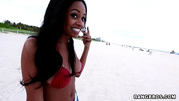 Sexy big natural tit ebony beauty