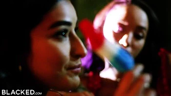 BLACKED BBC-Hungry BFFs Alexis & Emily have hot threesome