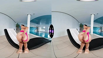 Glam brunette Vixi Rafi from ukraine enjoys solo play in vr