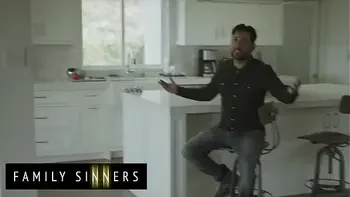 (Scarlit Scandal) Persuades (Tommy Pistol) To Show Her How Talented He Is - Family Sinners