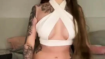 Red-hot cutieExposed in tough porn, asking for a supreme fucking!