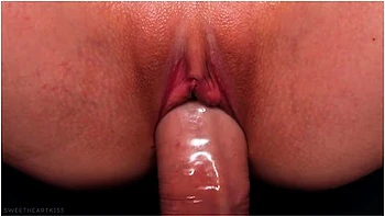 Close Up: Condom Broke Inside Pussy And She Got Huge Creampie! Extreme Squirting Orgasm During Sex!