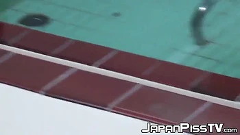 Films Three Petite Japanese Spraying Piss In The Bathhouse