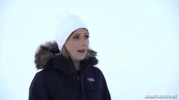 Lia, a very enterprising naughty girl... - Jacquie et Michel TV