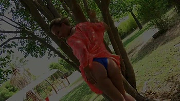 Luna launches hostilities bluntly! - Jacquie et Michel TV