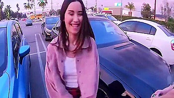 Cute Amateur Girl Shows Off In Public