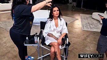 WIFEY Hotwife Ryder Mercedes Gets Tag-Teamed By Two Massive BBCs In Front Of Hubby: Porn