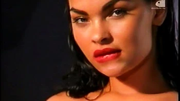 Maria Luisa Gil: Babe, Brunette  Latina Porn