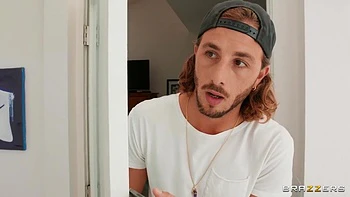 Natural Breasts Are Incredible! With Violet Myers