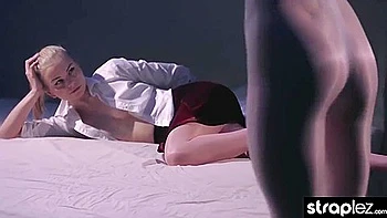 Playful Gf At Cute Girls Clip