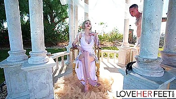 Goddess Chimera Cant Believe It - Goddess Kyaa