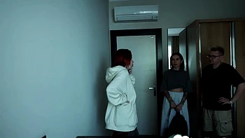 Stepmom ends up getting dicked in bed