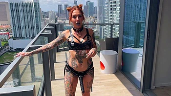 Amateur redhead shaves and masturbates