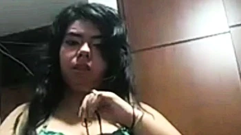 Chubby Colombia Girl