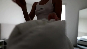 Caroline Zalog Making The Bed Onlyfans Video