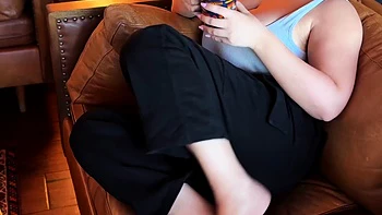 Roxie Sinner Is So Hot She Makes The Snow Melt