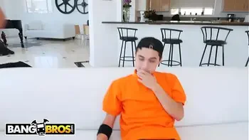 BANGBROS - Aaliyah Hadid Showing Juan El Caballo Loco Some Love