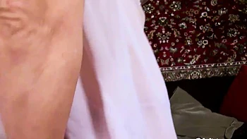 Seductive Older Woman From The USA