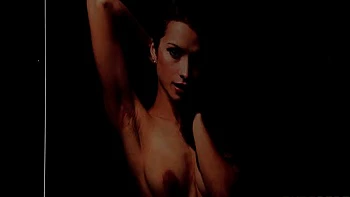 Cockhungry CFNM babes deepthroating dude