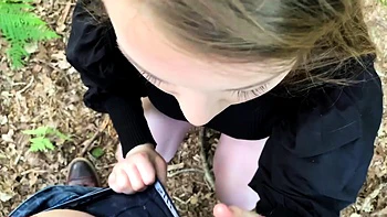 Hot POV Outdoor Blowjob