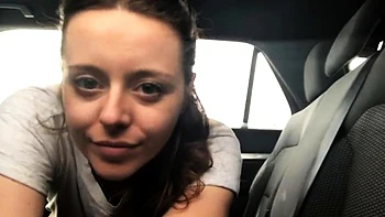 Naughty Solo Female Masturbates in Uber Backseat