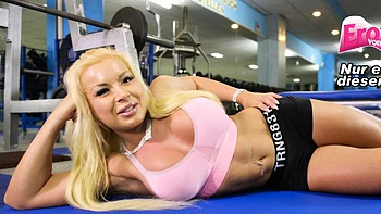 German amateur milf does public car blowjob