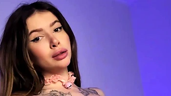 Sexy Adrianna Savu is prepped to play and pulverize her fat